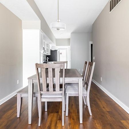 Luxury Downtown Townhome Unit 7 Cleveland Exteriér fotografie