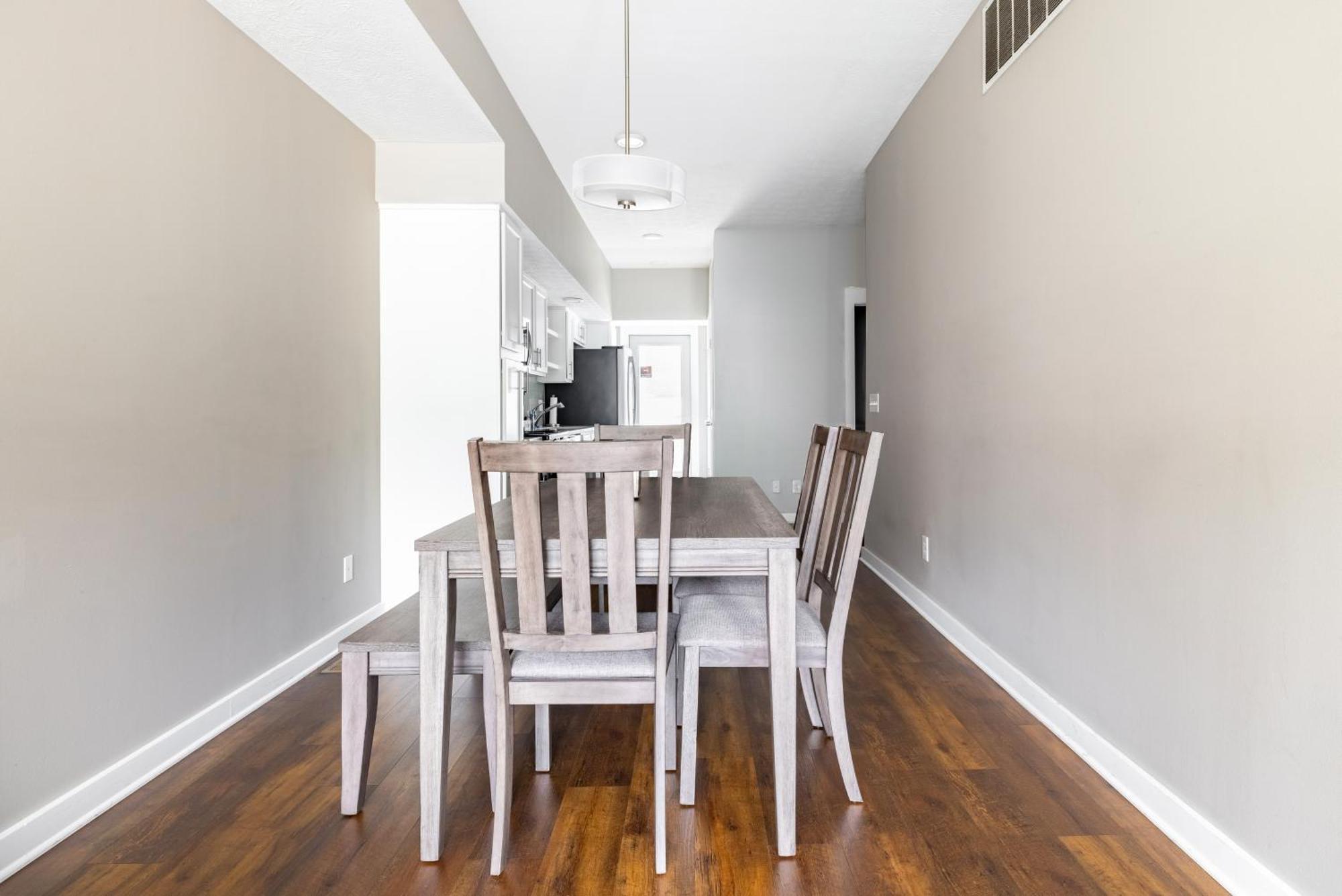 Luxury Downtown Townhome Unit 7 Cleveland Exteriér fotografie